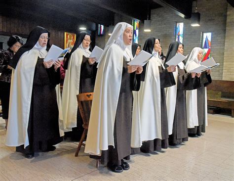 Carmelites .